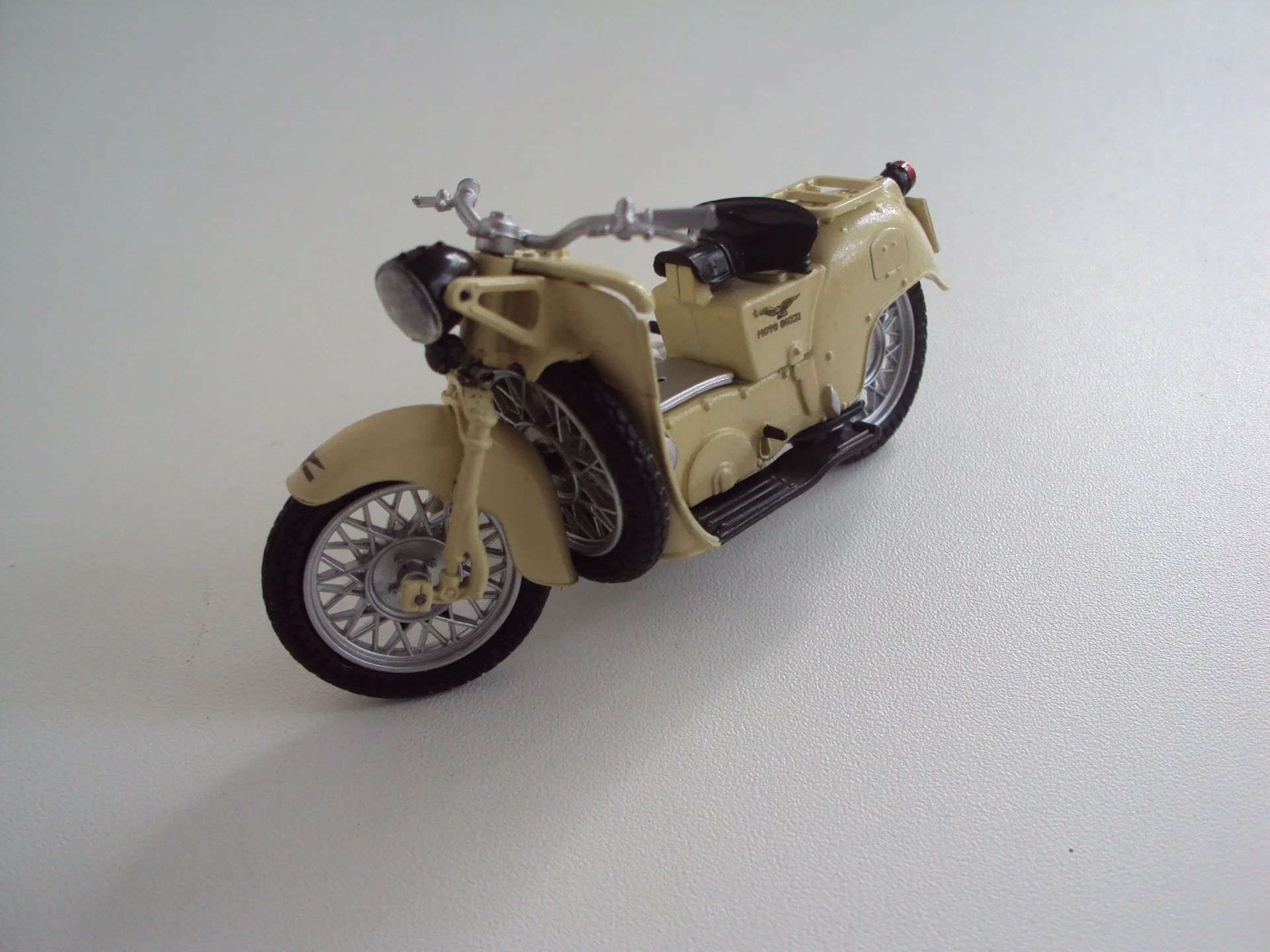 Мотоцикл MOTO GUZZI Galletto 192 - миниатюра 4