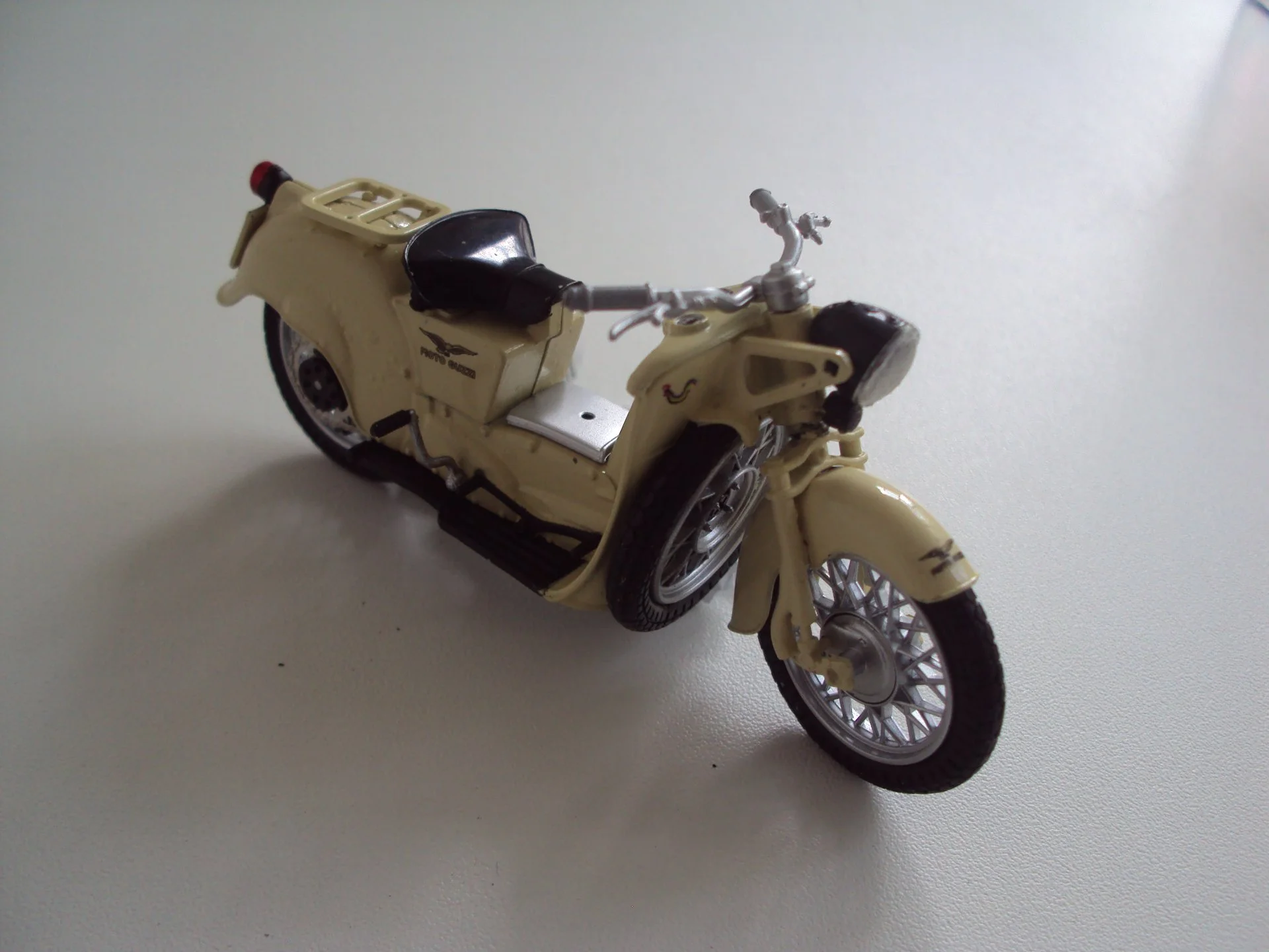 Мотоцикл MOTO GUZZI Galletto 192 - миниатюра 5