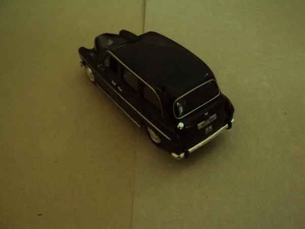 Автомобиль Fairway FX4 LONDON 1989 - миниатюра 5