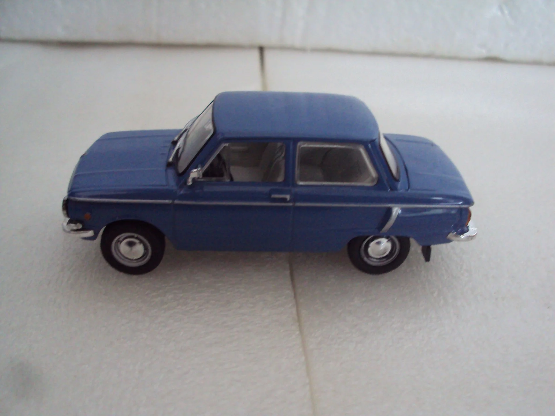 Модель Автомобиль Заз 968а Запорожец - миниатюра 6