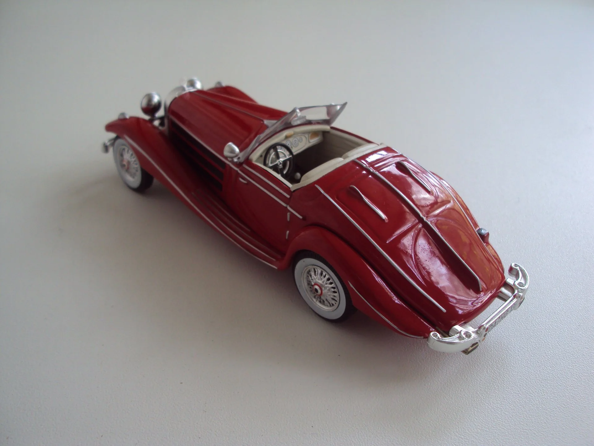Автомобиль Mercedes Benz 540K 1936 - миниатюра 4