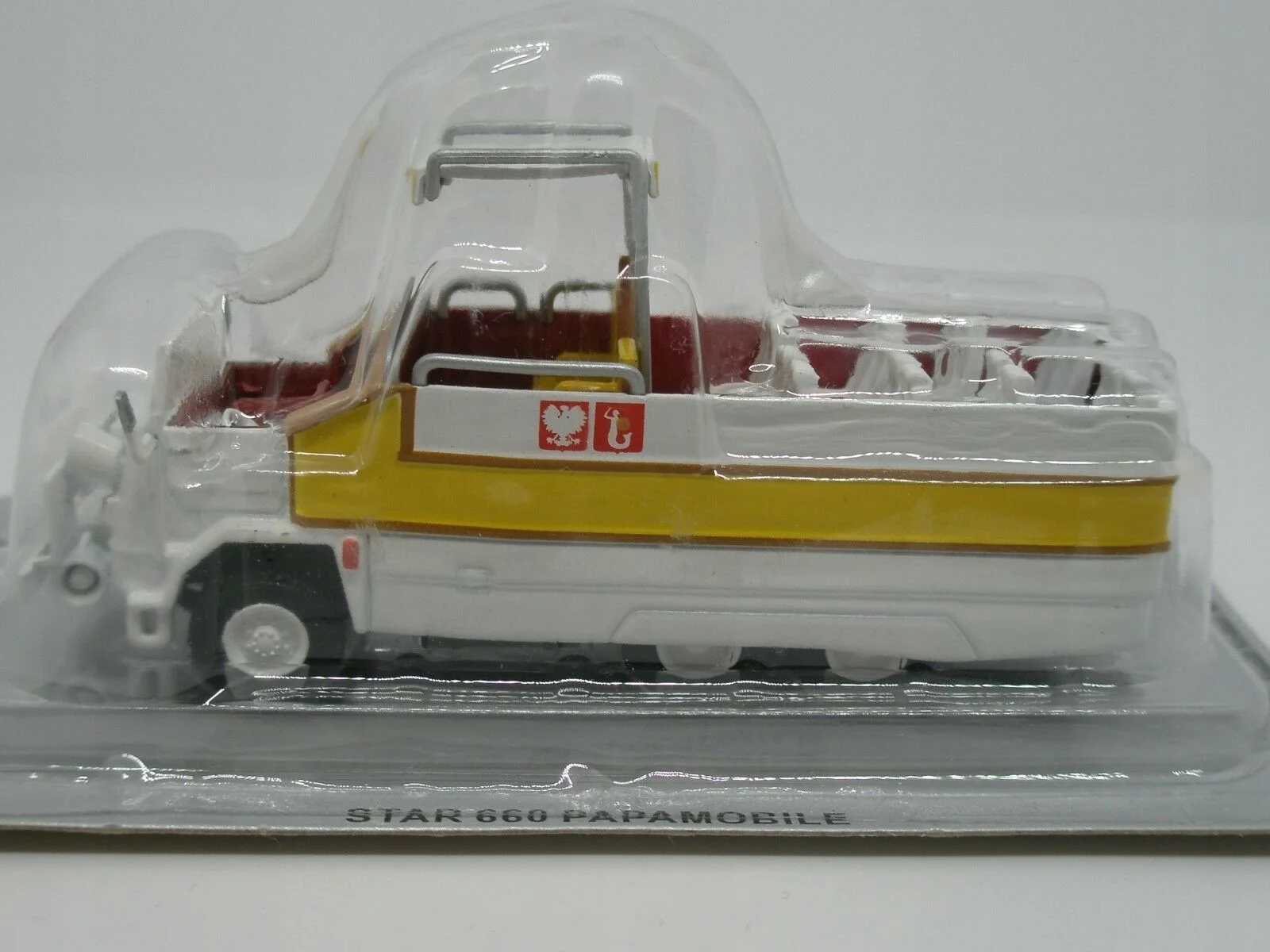 Автомобиль Star 660 Papamobile Папамобиль 1979 - изображение 1