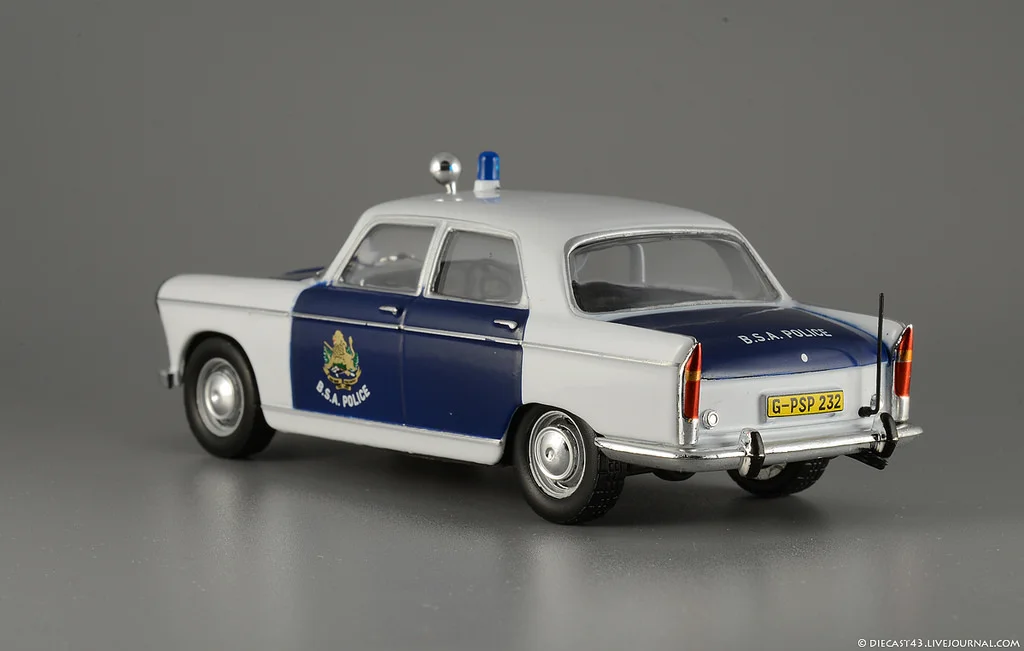 Полицейские машины мира №47 PEUGEOT 404. Британская полиция Южной Африки - миниатюра 4