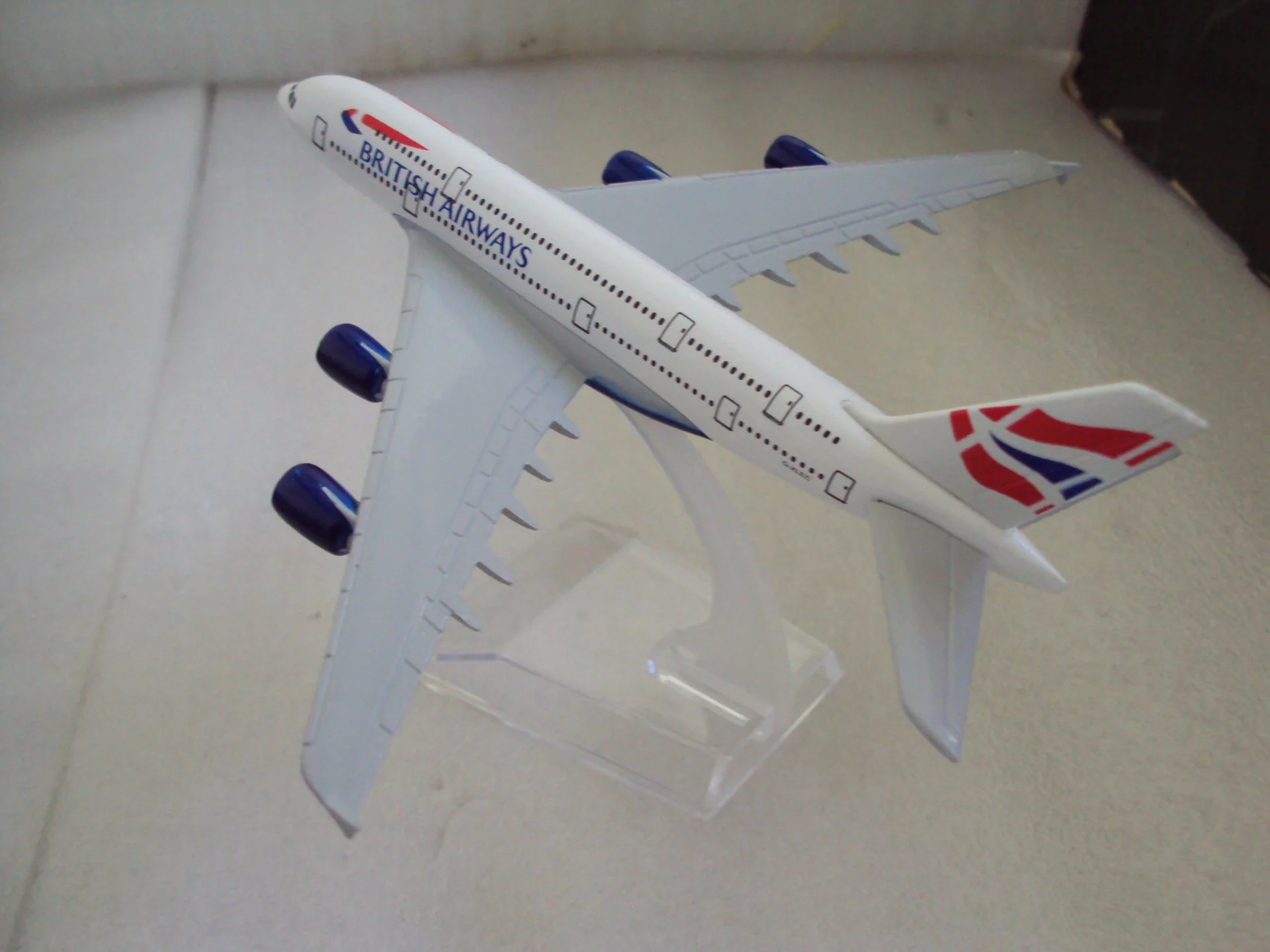 Модель самолёта BRITISH AIRWAYS A380 - миниатюра 3