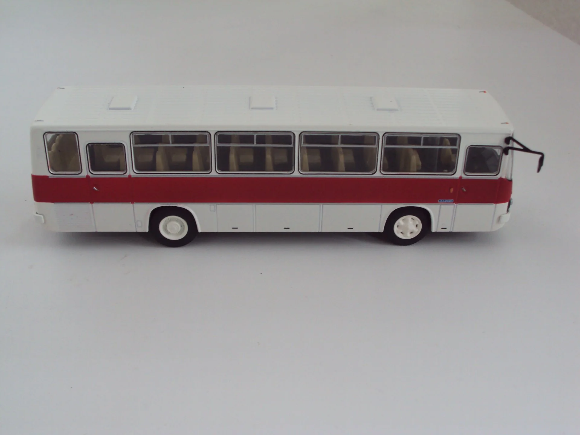 Автобус Икарус-256 1977 г - миниатюра 7