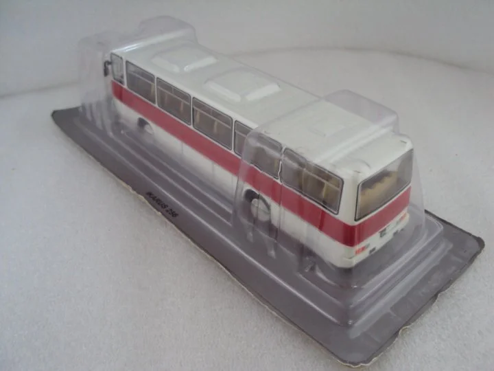 Автобус Икарус-256 - миниатюра 4