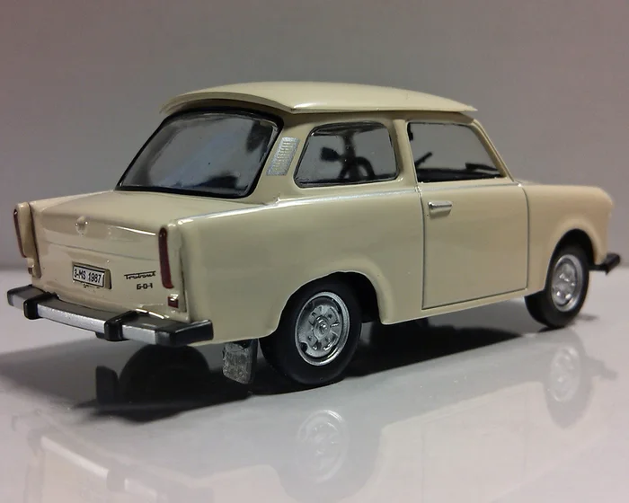 Автолегенды ссср №151 TRABANT P601 - миниатюра 3