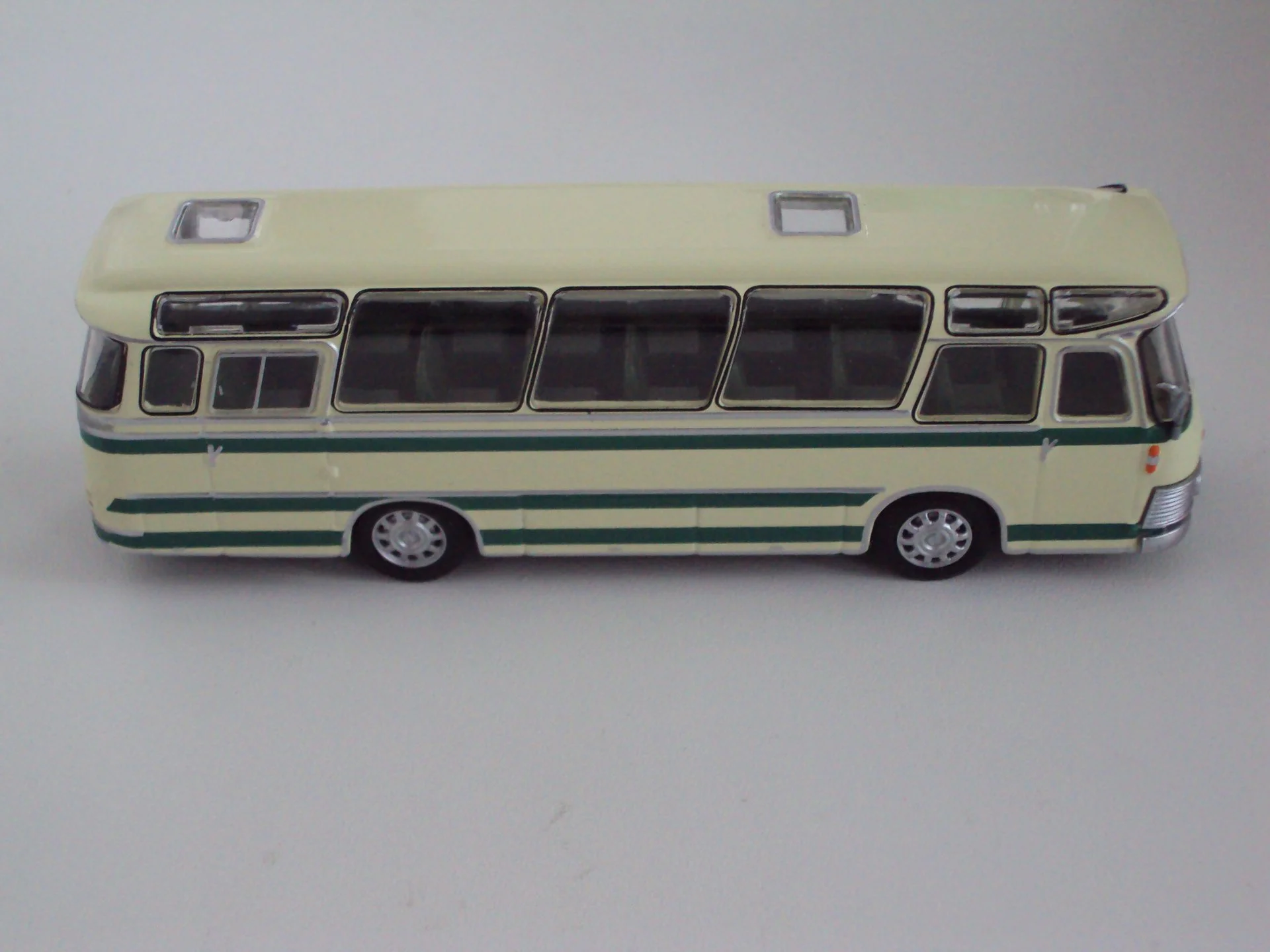 Автобус Neoplan NH 9L Hamburg (1964) - миниатюра 8