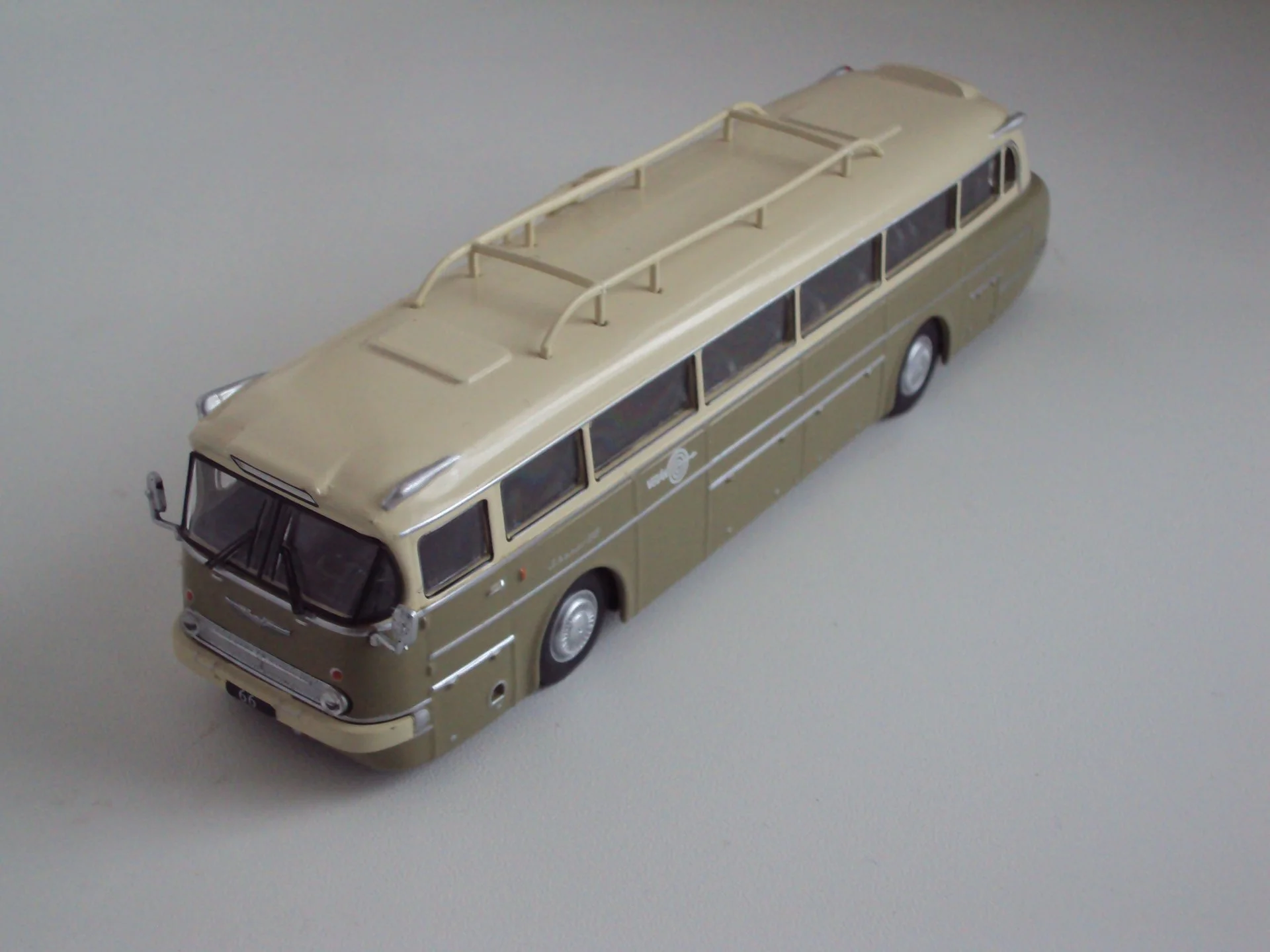 Автобус IKARUS 66 1955. EDITION ATLAS - миниатюра 4