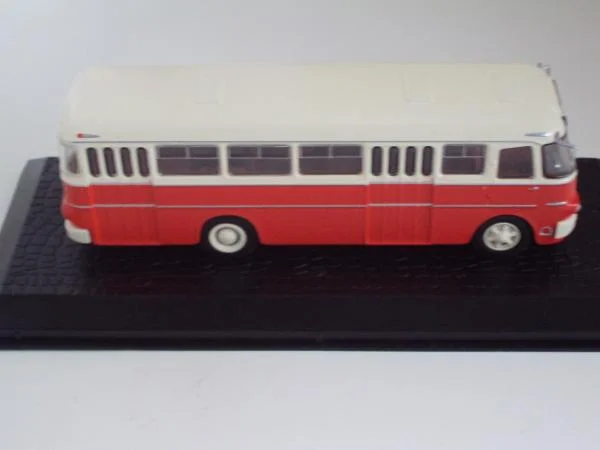 Автобус IKARUS 620 1959 - миниатюра 2