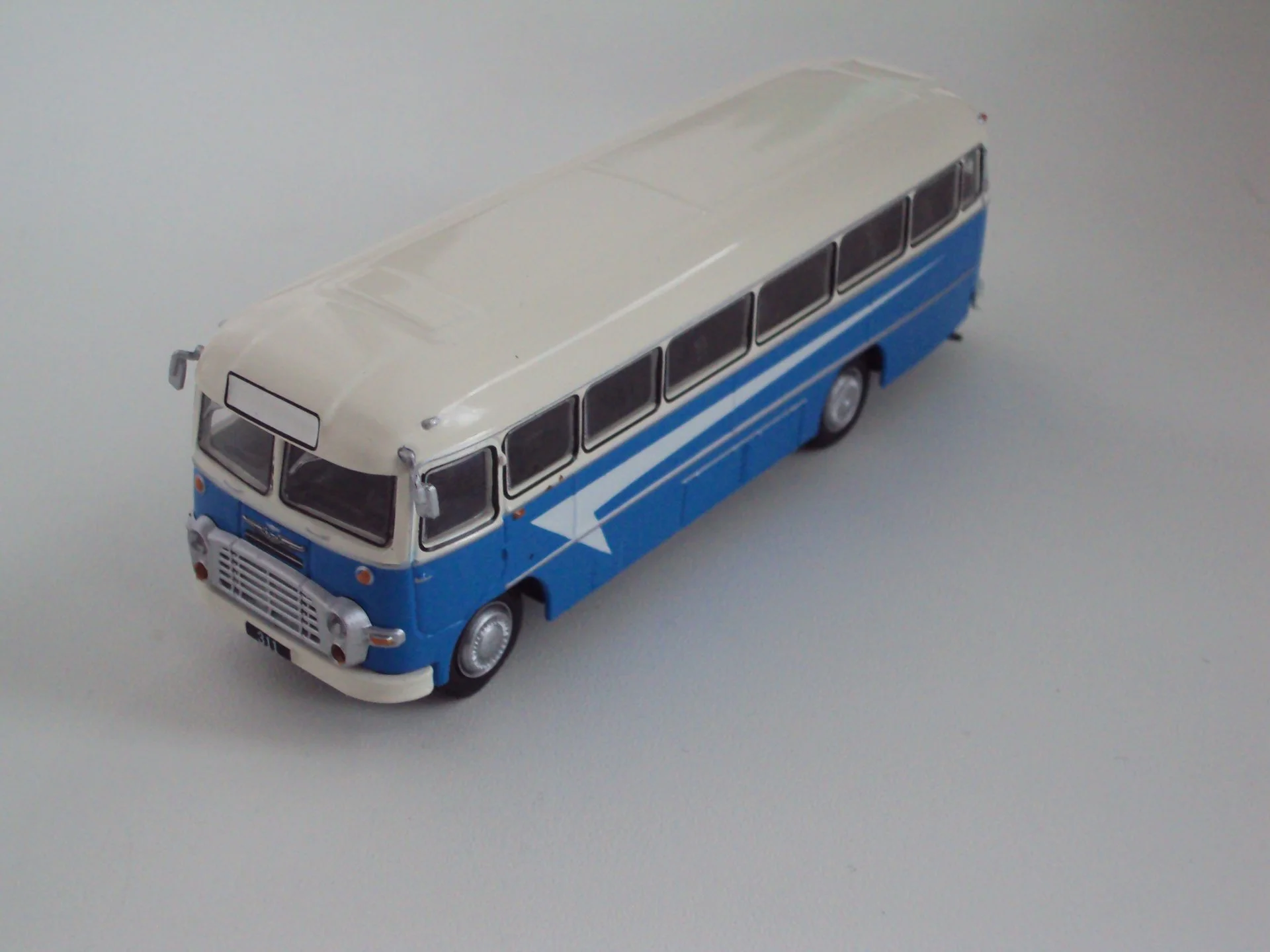 Автобус IKARUS 311 (1960) - миниатюра 3