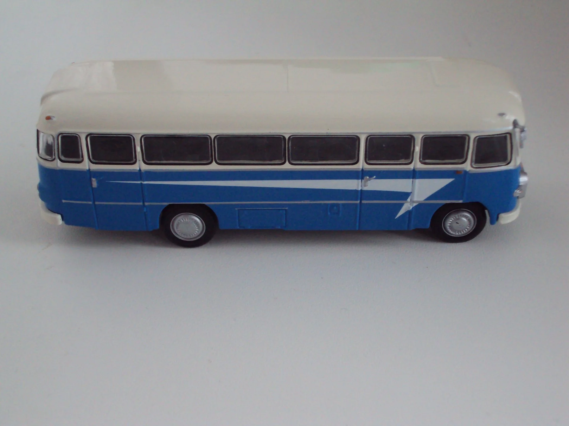 Автобус IKARUS 311 (1960) - миниатюра 8
