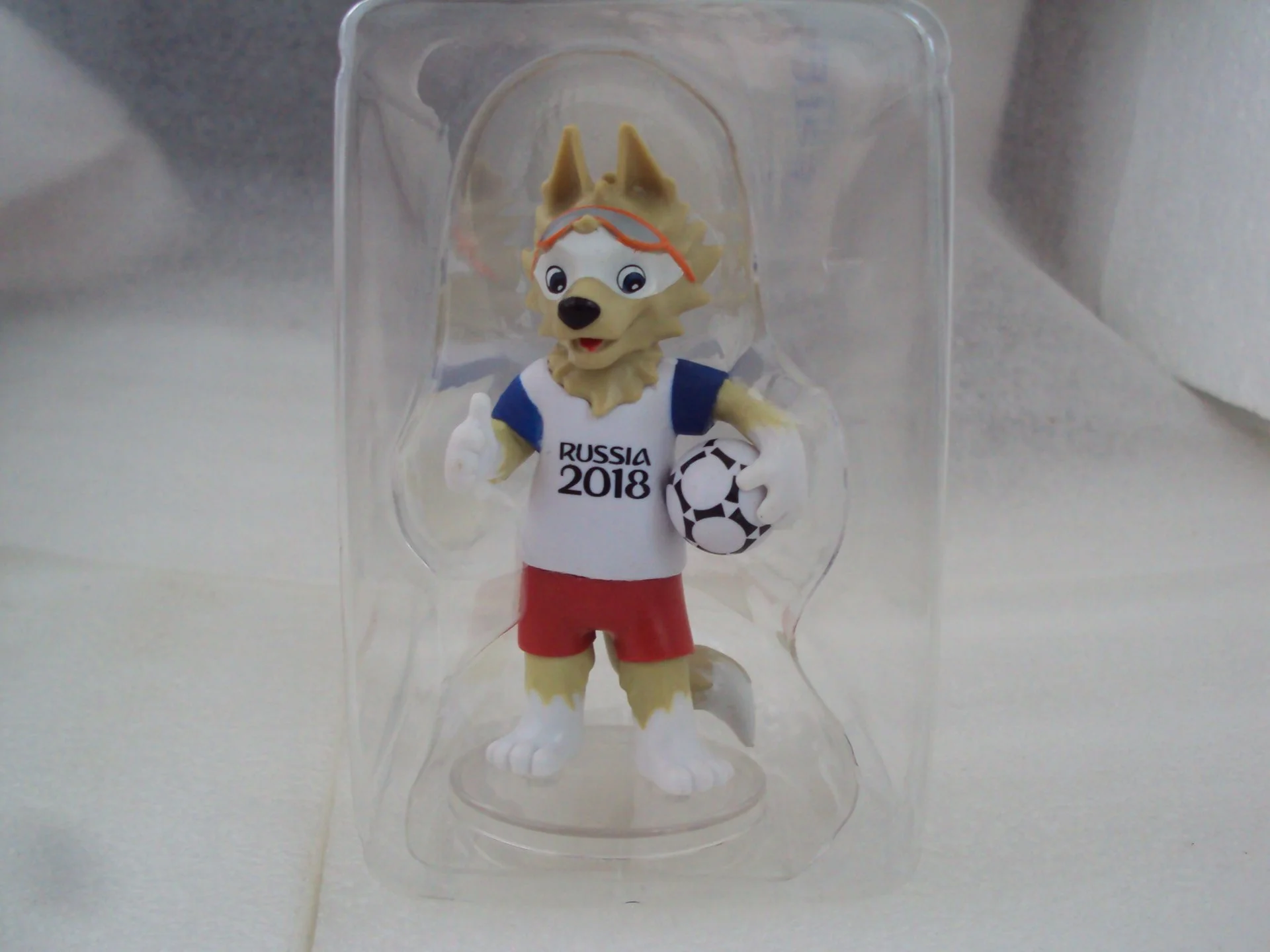 Фигурка Волк Забивака FIFA 2018 - миниатюра 2