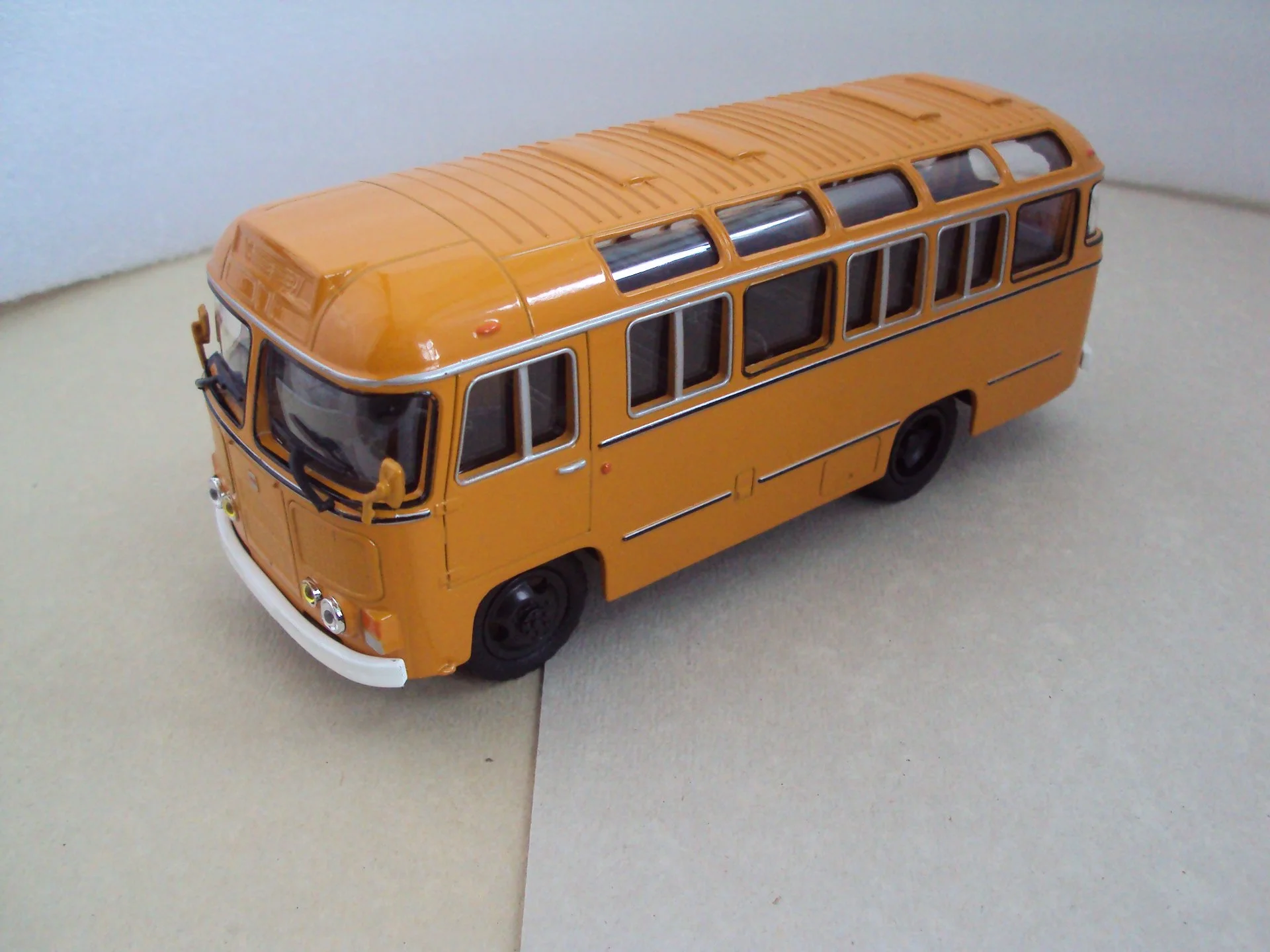 Модель автобуса паз 672 м - миниатюра 2