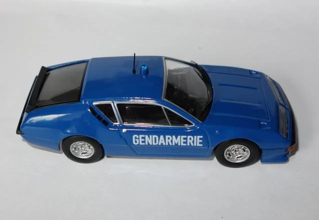 Полицейские машины мира №11 ALPINE RENAULT A310 французская жандармерия - миниатюра 5