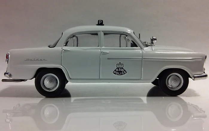 Полицейские машины мира №10 HOLDEN FE полиция австралии - миниатюра 5