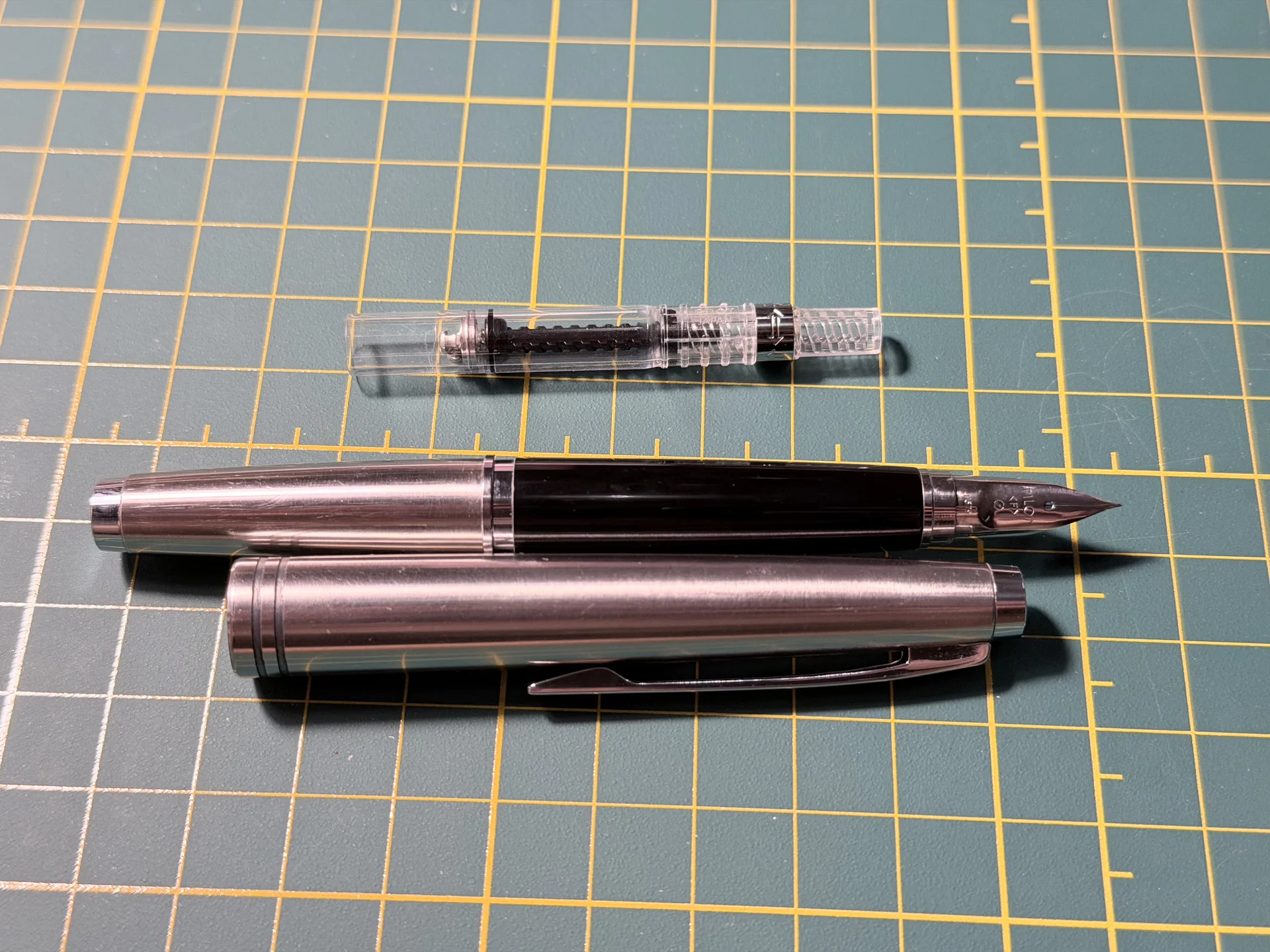 перьевая ручка Pilot Volex - миниатюра 2
