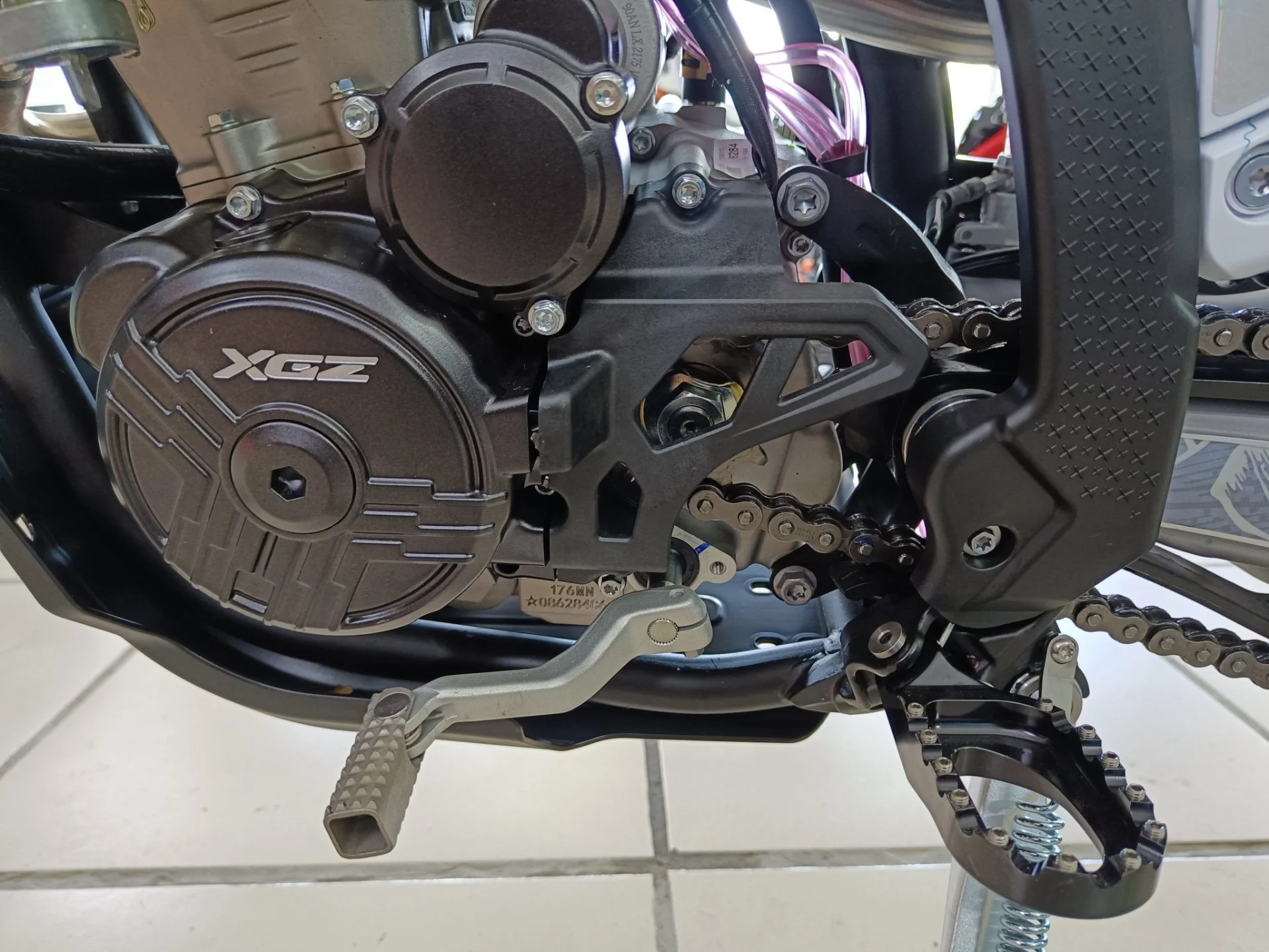 Мотоцикл XGZ H26PRO-YBS300PRO - миниатюра 11