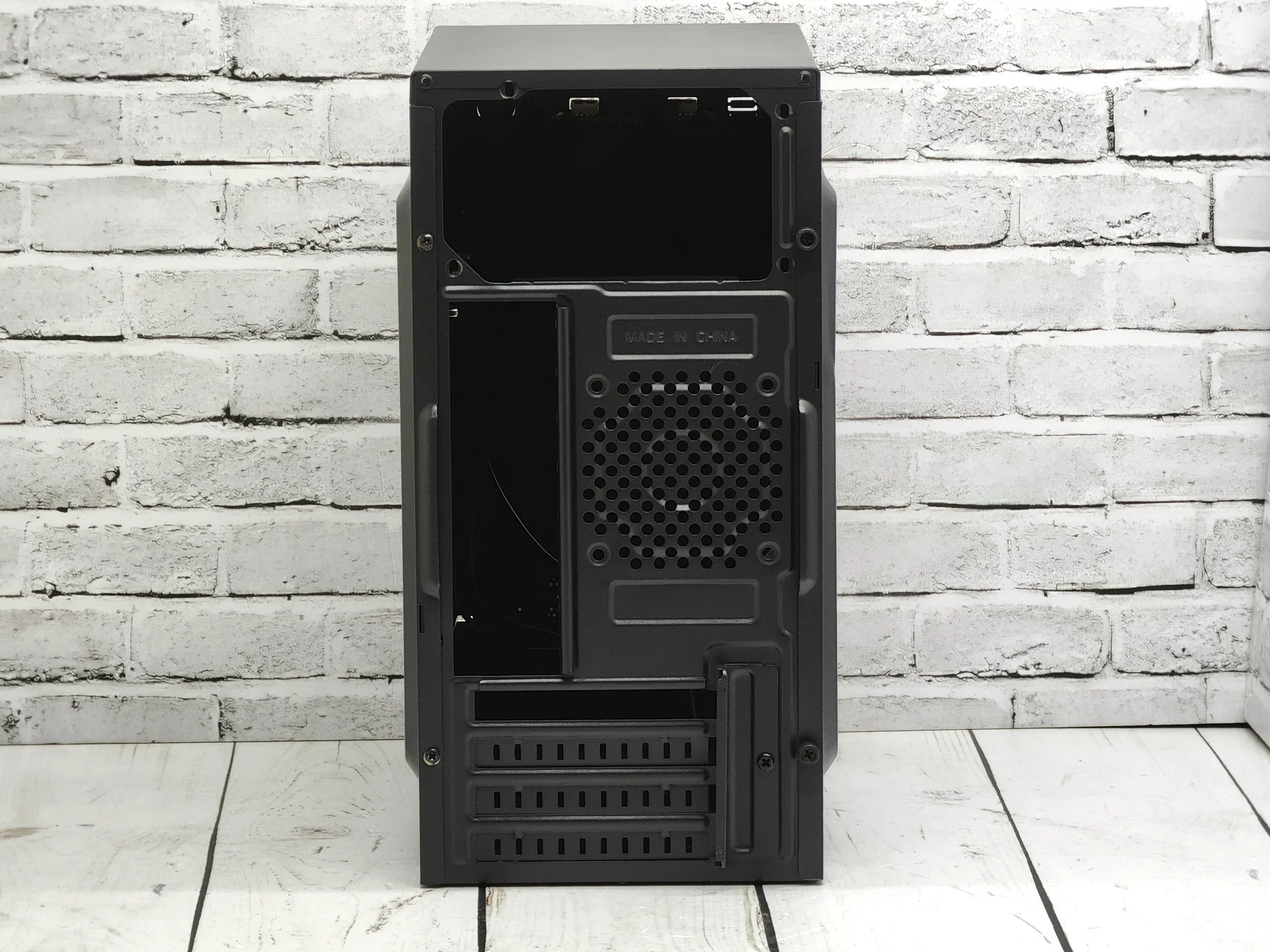 Корпус mATX Yiwu б/у - миниатюра 4