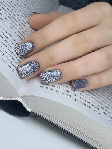 Маникюр, наращивание, педикюр, креативный дизайн