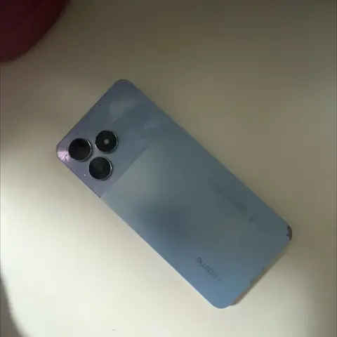 realme note 50