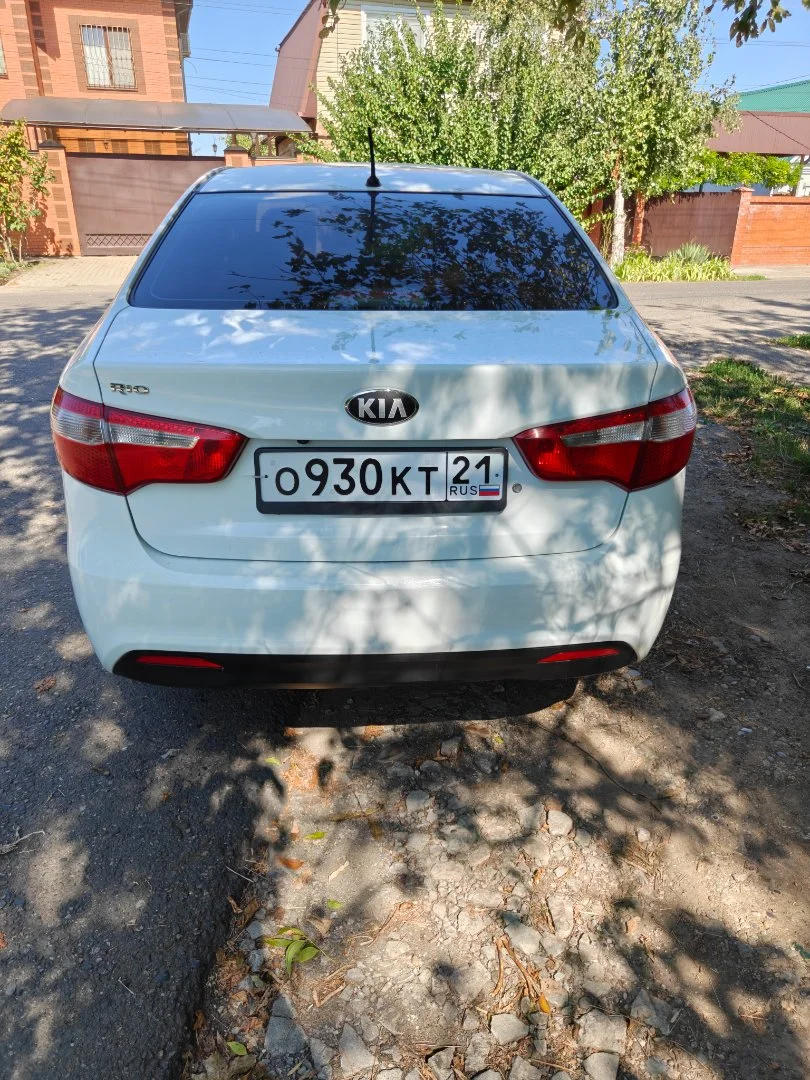 Kia rio 3 2013 1.4 автомат - миниатюра 3