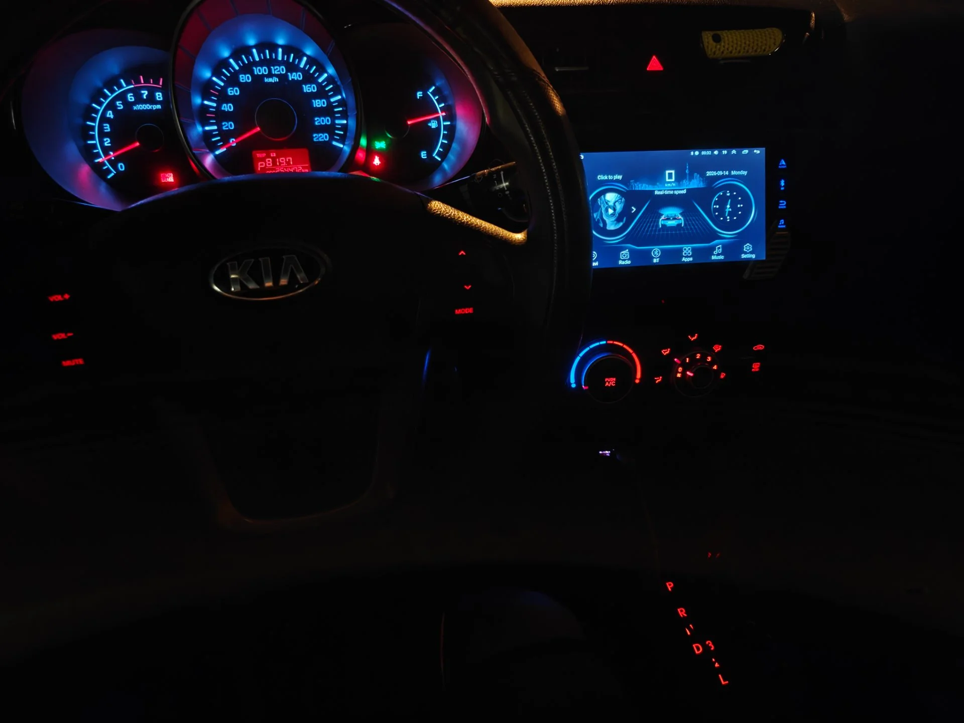Kia rio 3 2013 1.4 автомат - миниатюра 13