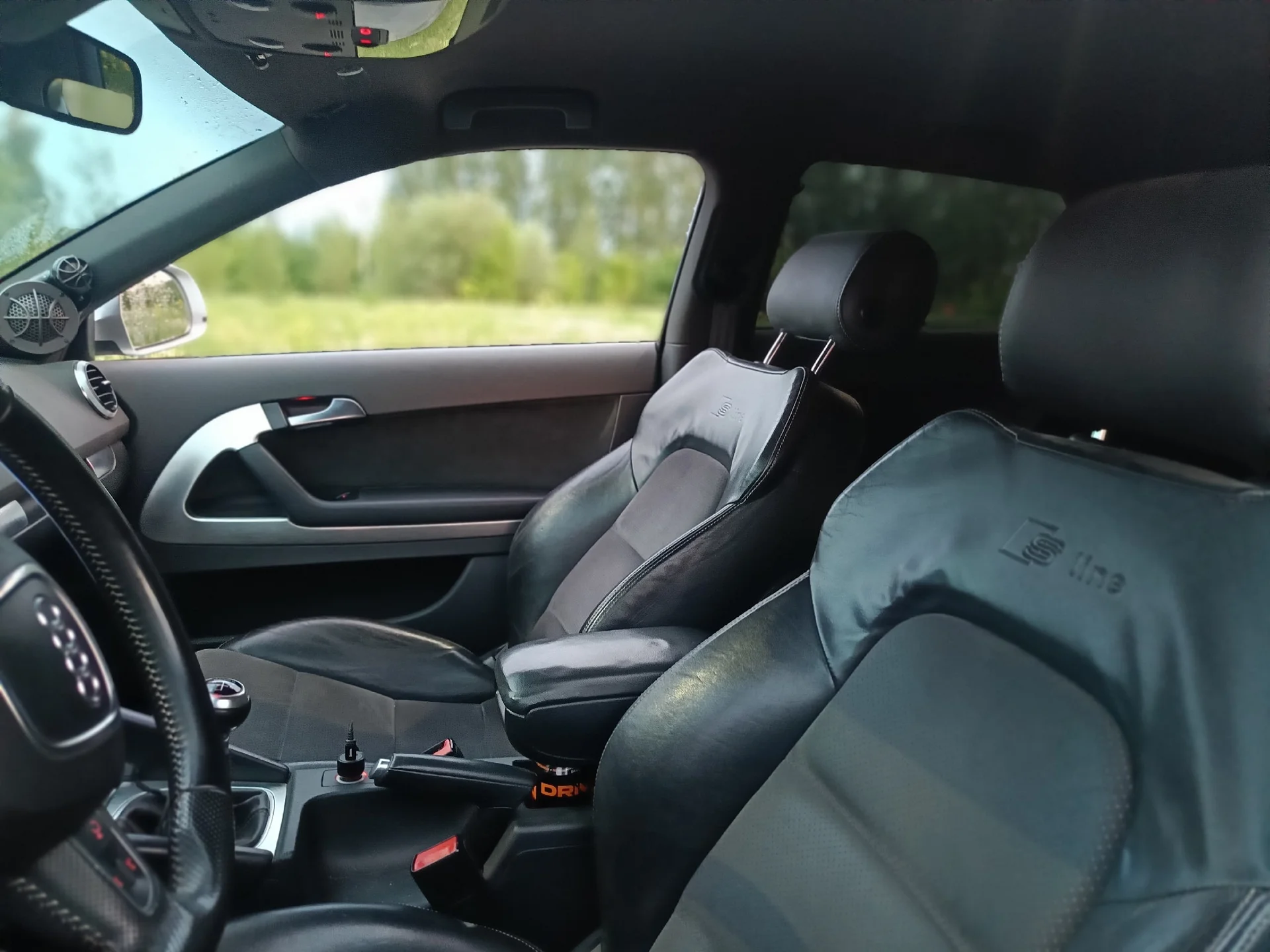 Автомобиль Audi a3 - миниатюра 7