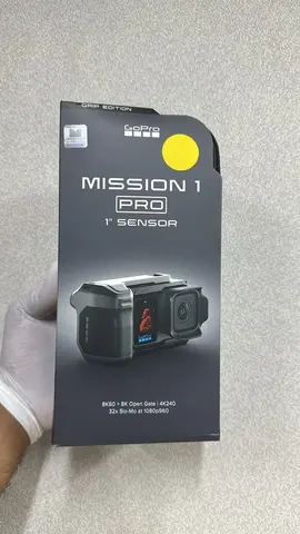 GoPro MISSION 1 PRO Grip Edition