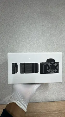 Sony ZV-E10 M2 Body + 16-50mm + 55-210mm White
