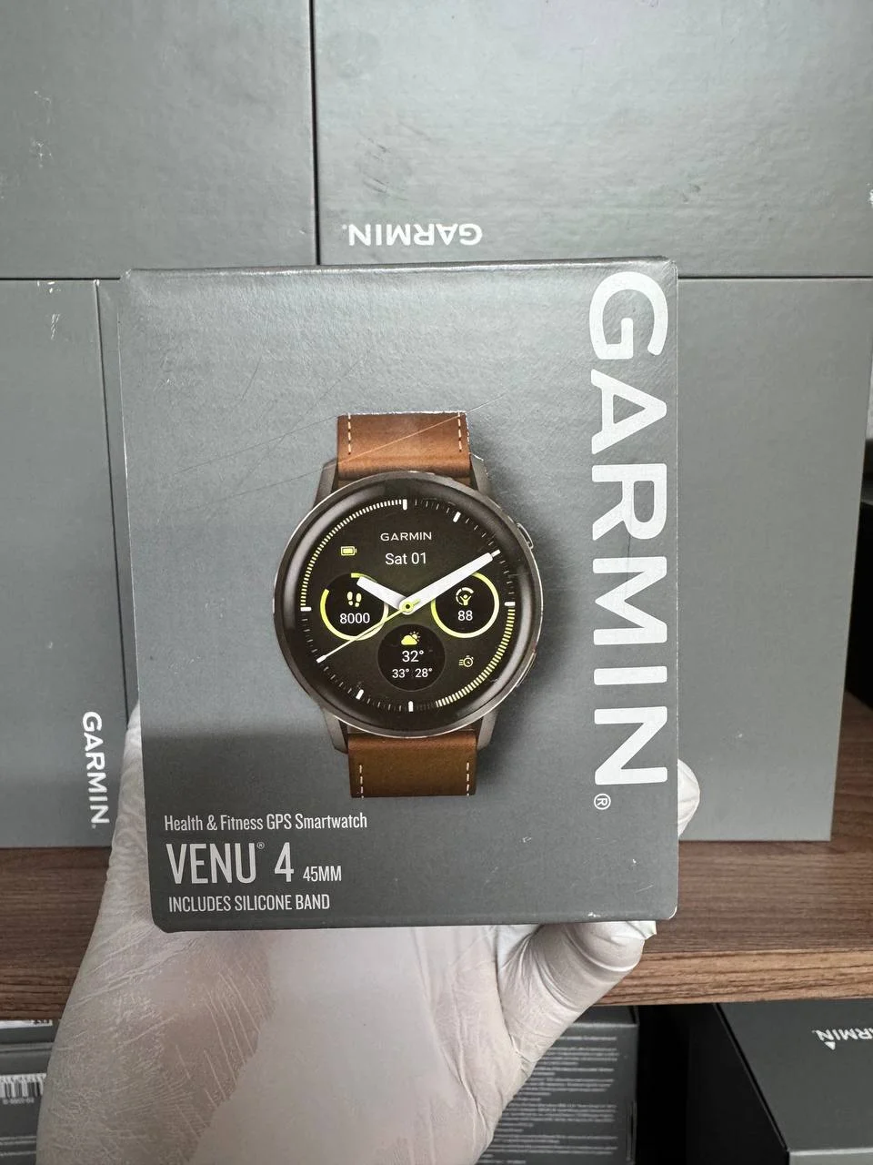 Garmin Venu 4 45 mm Brown Leather Band - изображение 1
