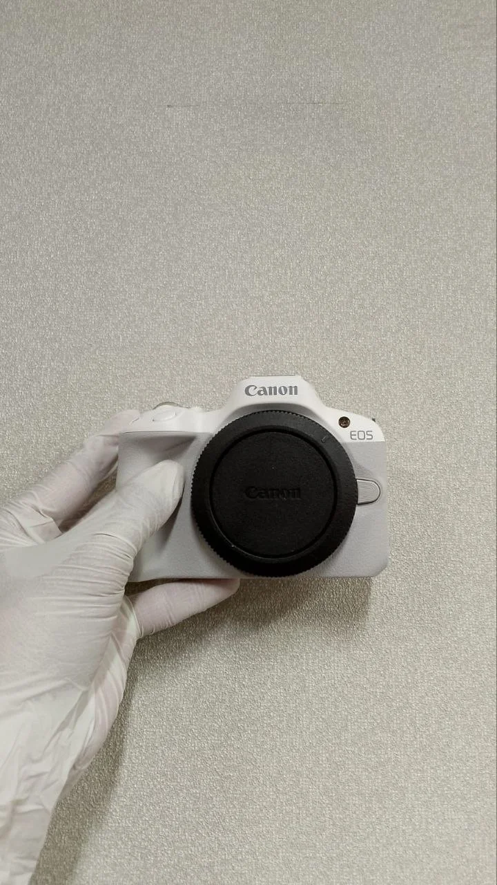Canon EOS R50 Body +  RF-S 18-45 White - миниатюра 2