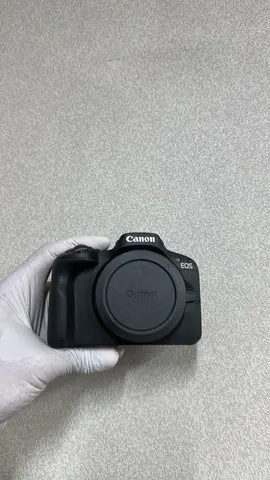 Canon EOS R50 Body +  RF-S 18-45 Black
