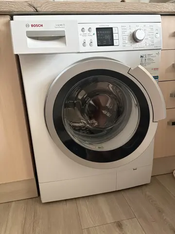 Bosch Logixx 8