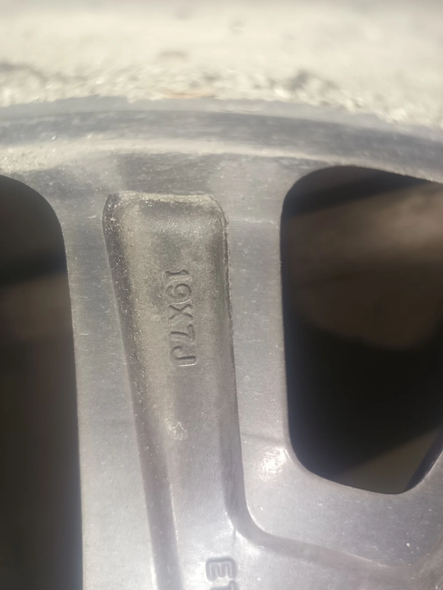 зимние шины 225/55r19 - миниатюра 9