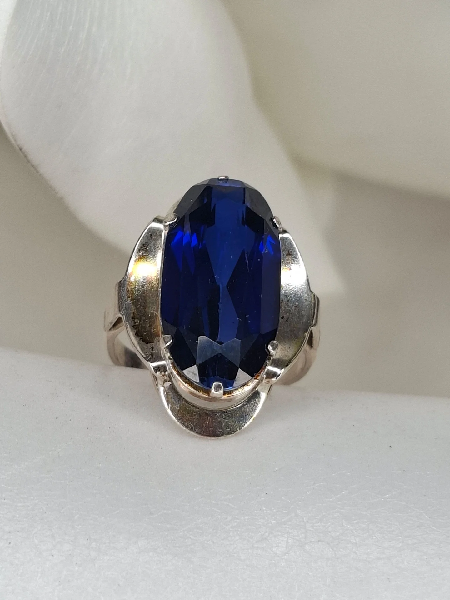 Серебряное кольцо сапфир
☆875 проба ссср - миниатюра 2