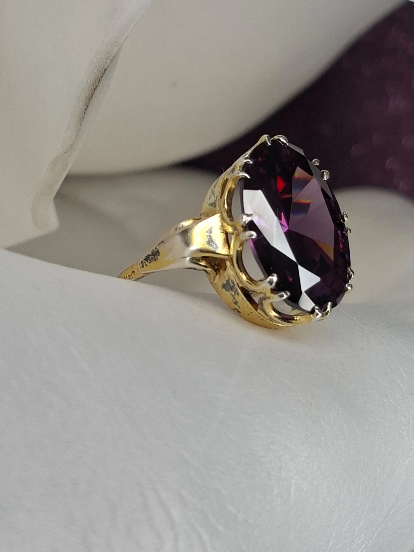 Серебряное кольцо
аметист
☆875 проба - миниатюра 3