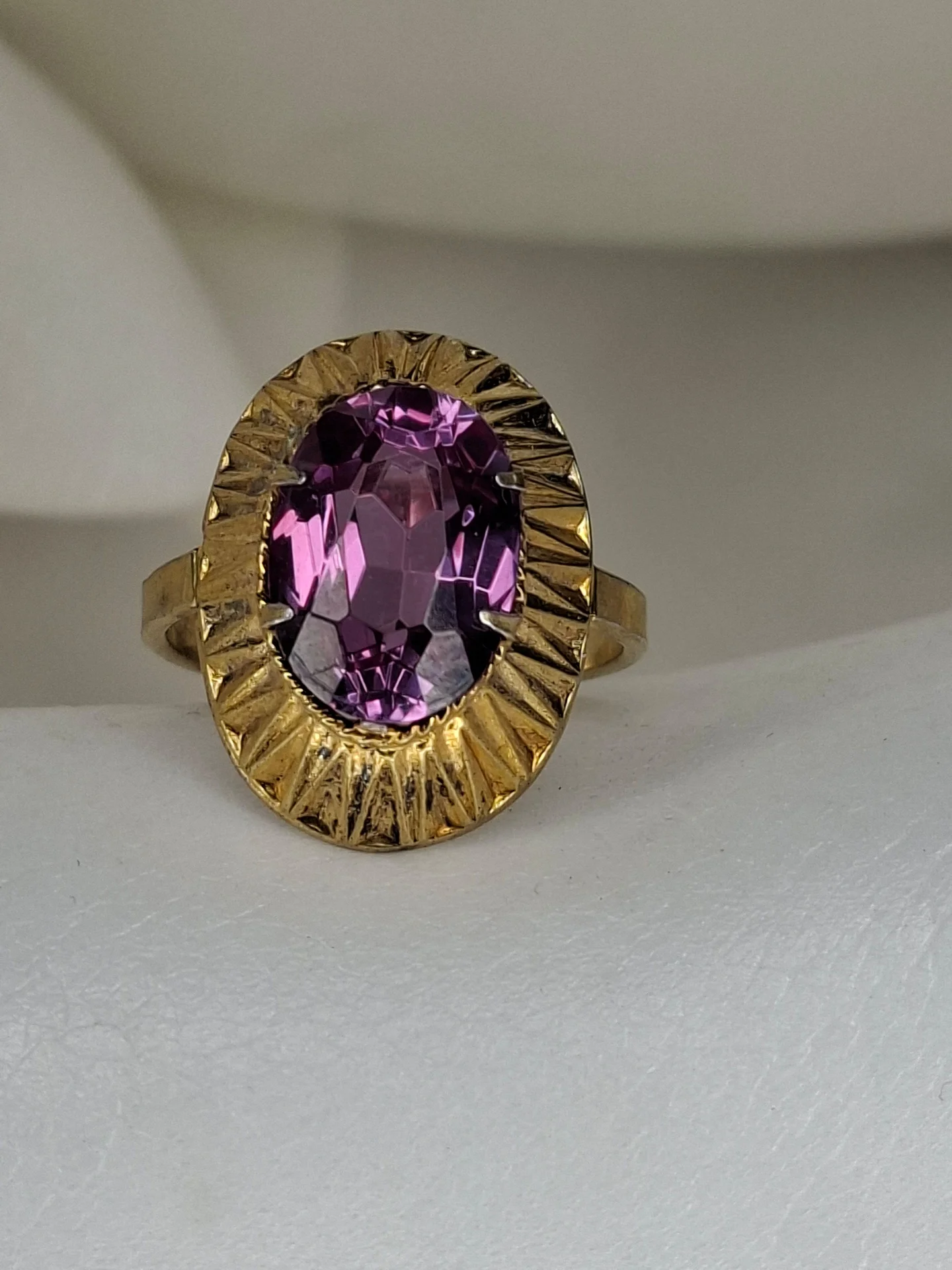 Серебряное кольцо
синт.александрит
☆875 проба - миниатюра 2