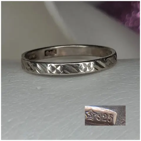 Кольцо серебро
Неделька
☆925 проба