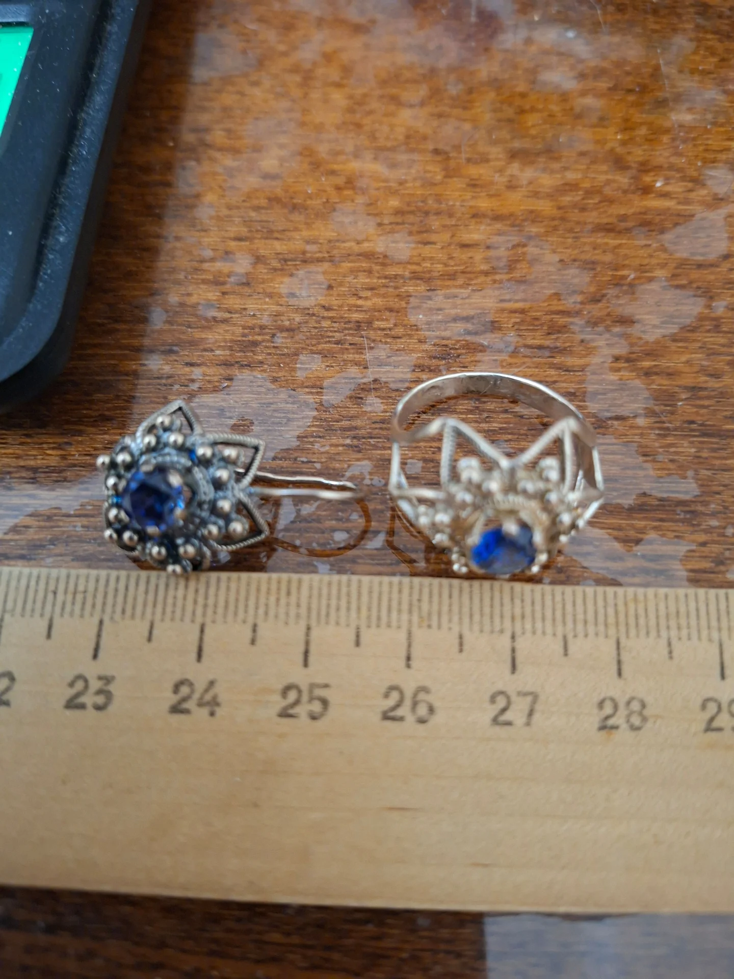 Серебряный комплект
вставка синт.корунд
☆875 проба - миниатюра 3