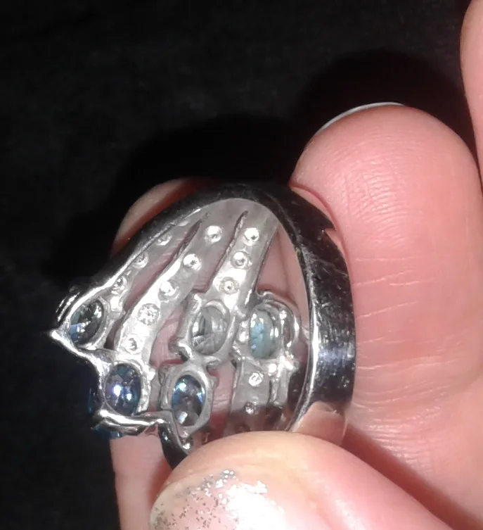 Яркий дизайнерский перстень с натуральными циркона - миниатюра 3