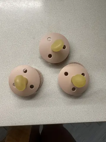 пустышки BIBS