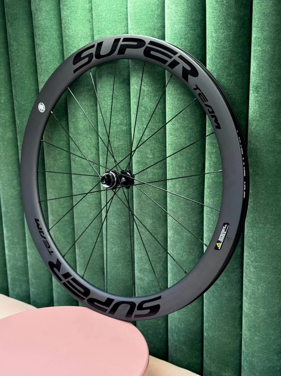 Карбоновые колеса Superteam Classic D28-50 - миниатюра 5