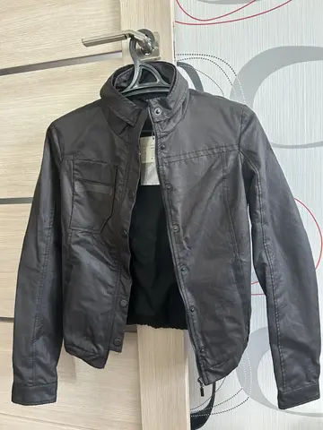 куртка легкая 40-42