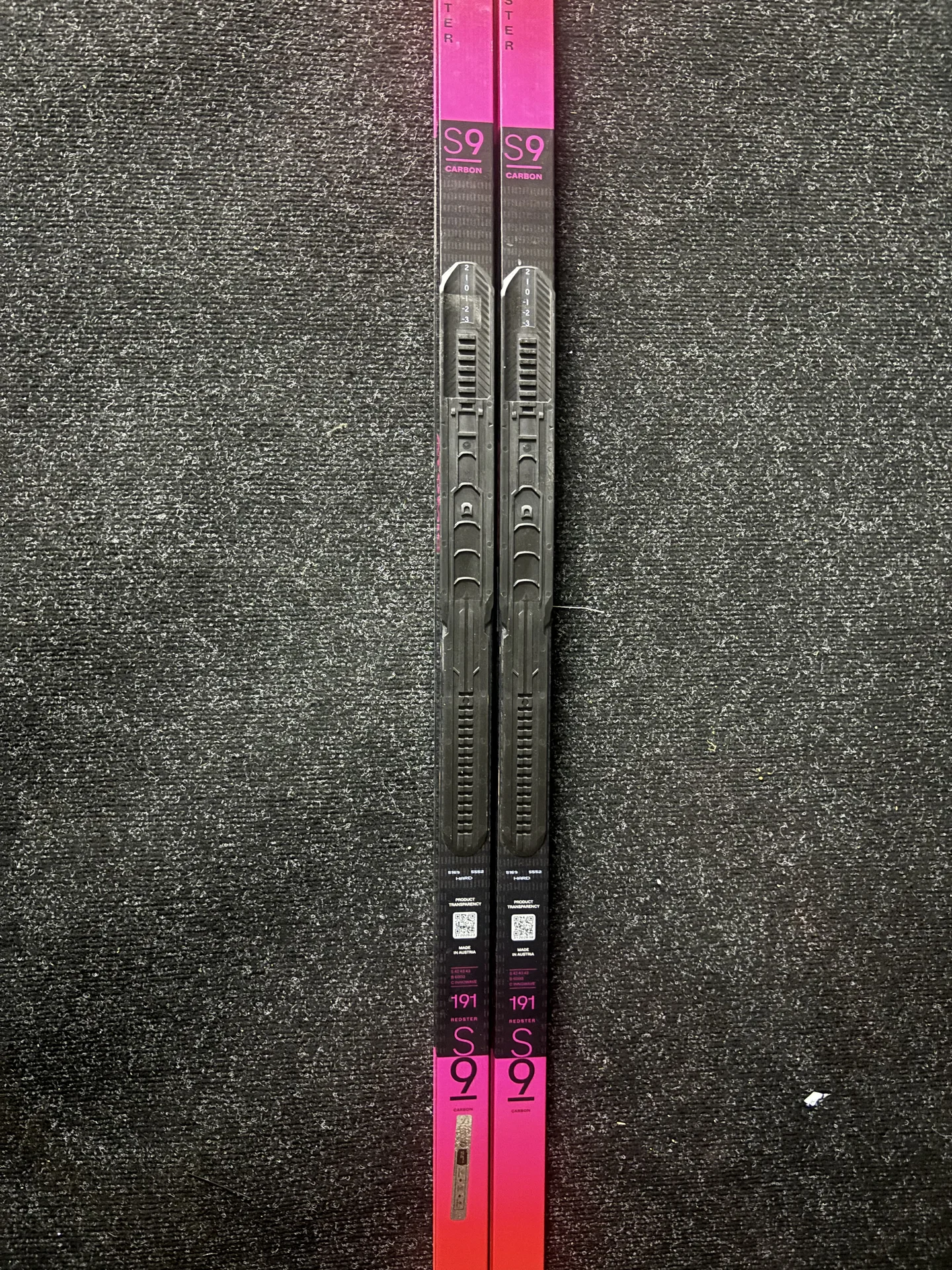 Беговые лыжи ATOMIC REDSTER S9 CARBON 26/27 - миниатюра 5