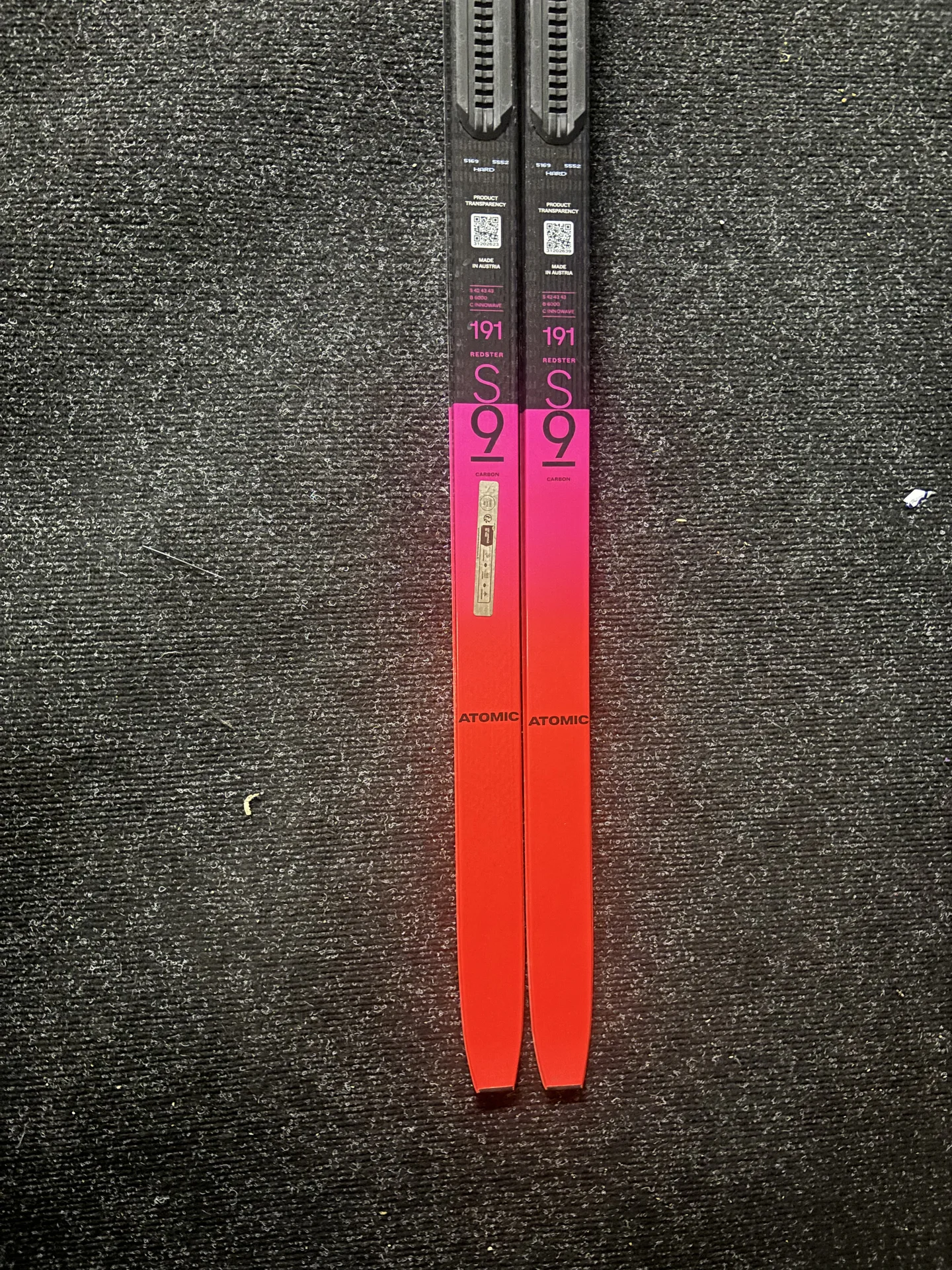 Беговые лыжи ATOMIC REDSTER S9 CARBON 26/27 - миниатюра 6