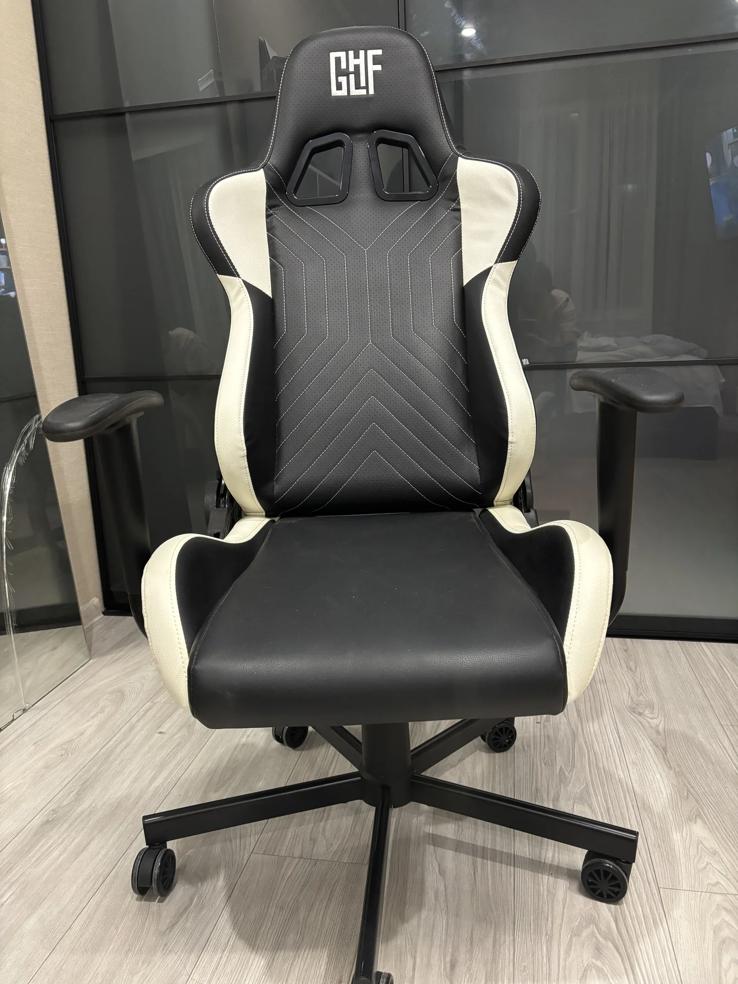 Продам игровое кресло - миниатюра 2