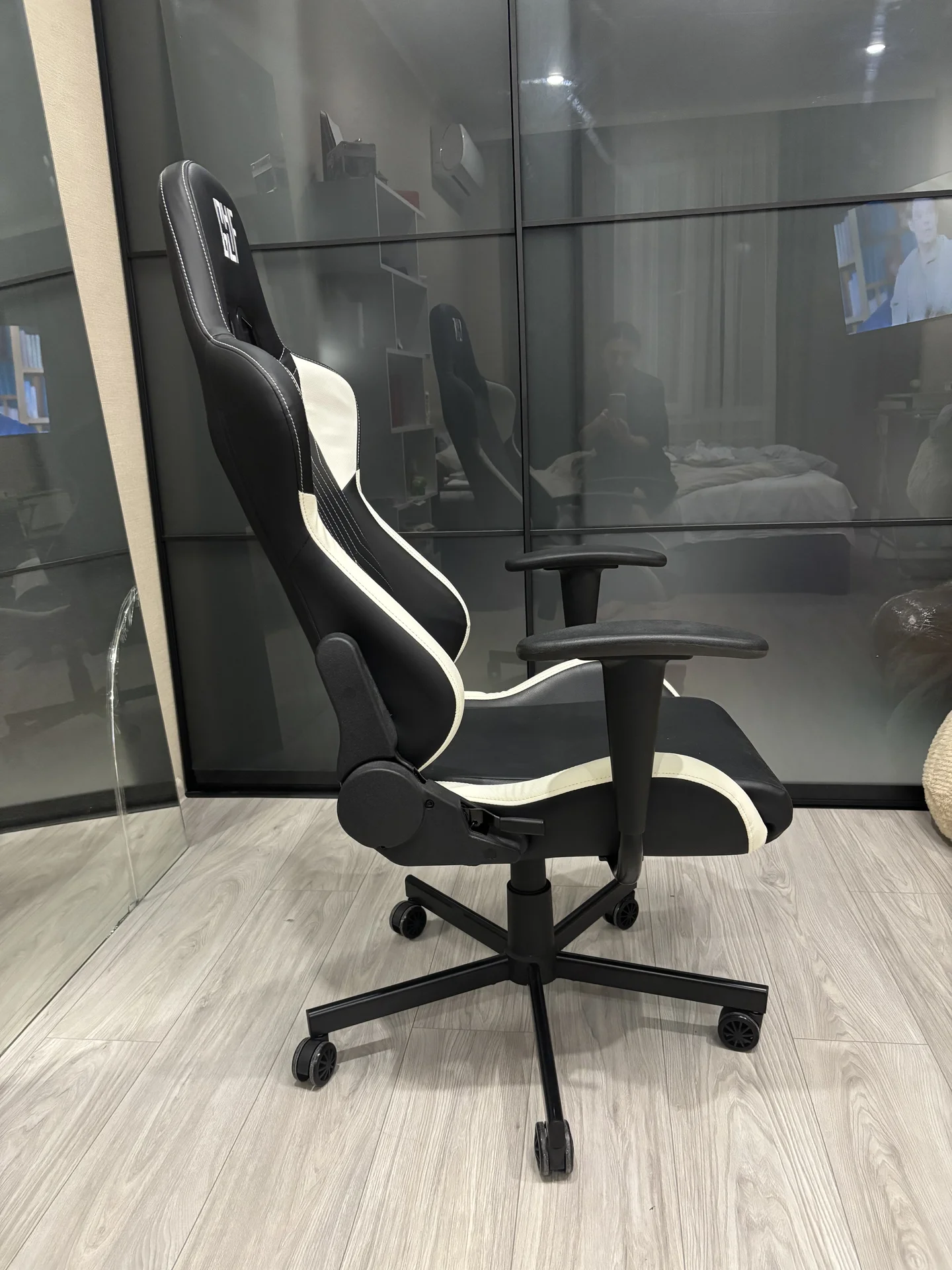 Продам игровое кресло - миниатюра 7