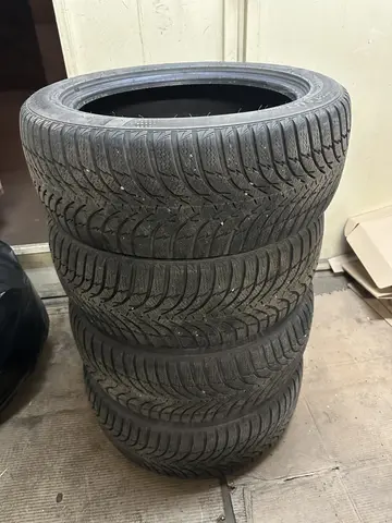 Шины Kumho WinterCraft WP51 215/50R17