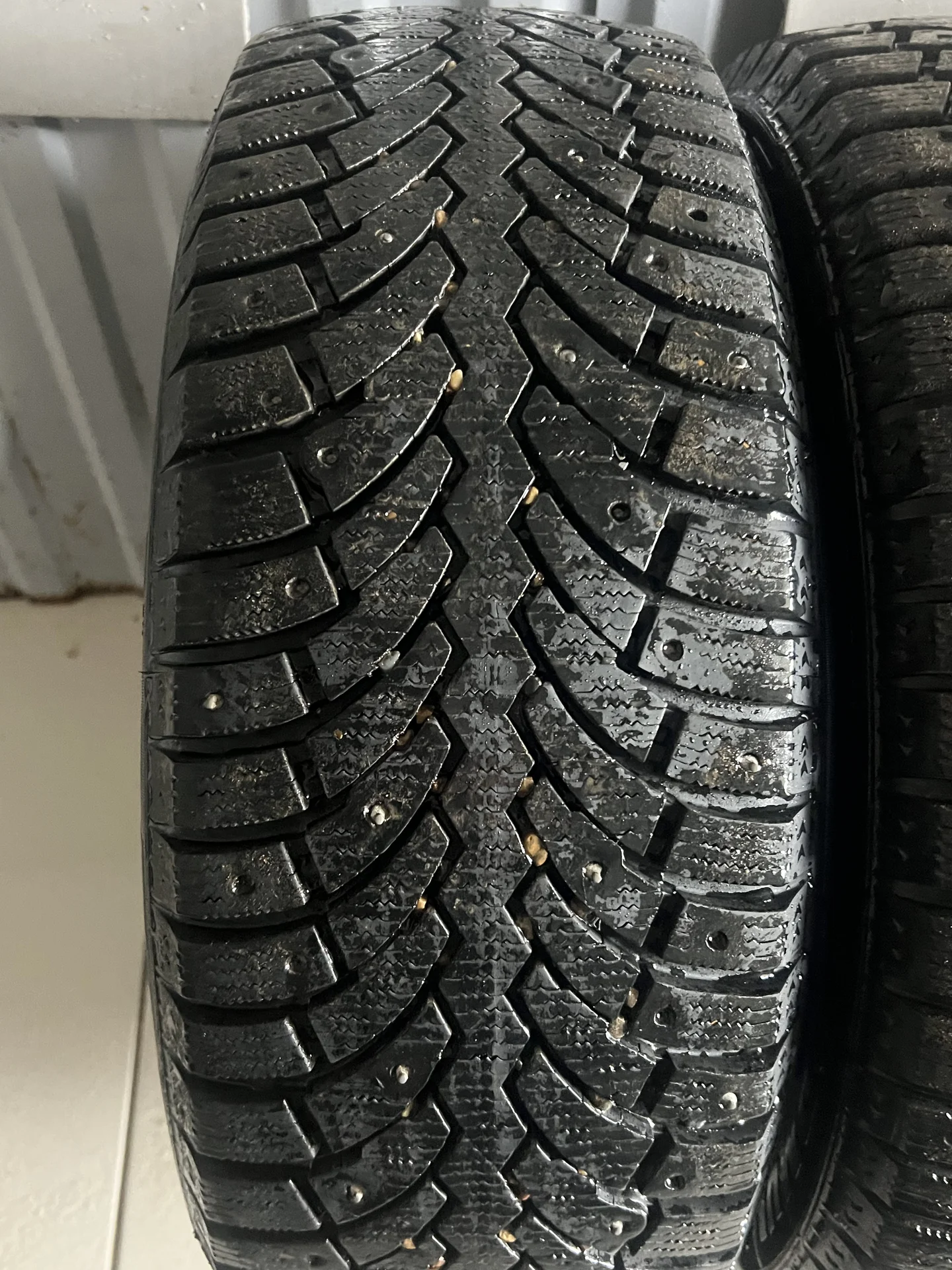 Зимние шины Formula Ice 205/55 R16 - миниатюра 2